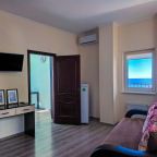 Пятиместный (Улучшенный двухкомнатный люкс), Апарт-отель Жуковка