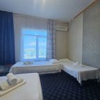 Трехместный (Стандарт), Отель Русь на Таврической 1/3