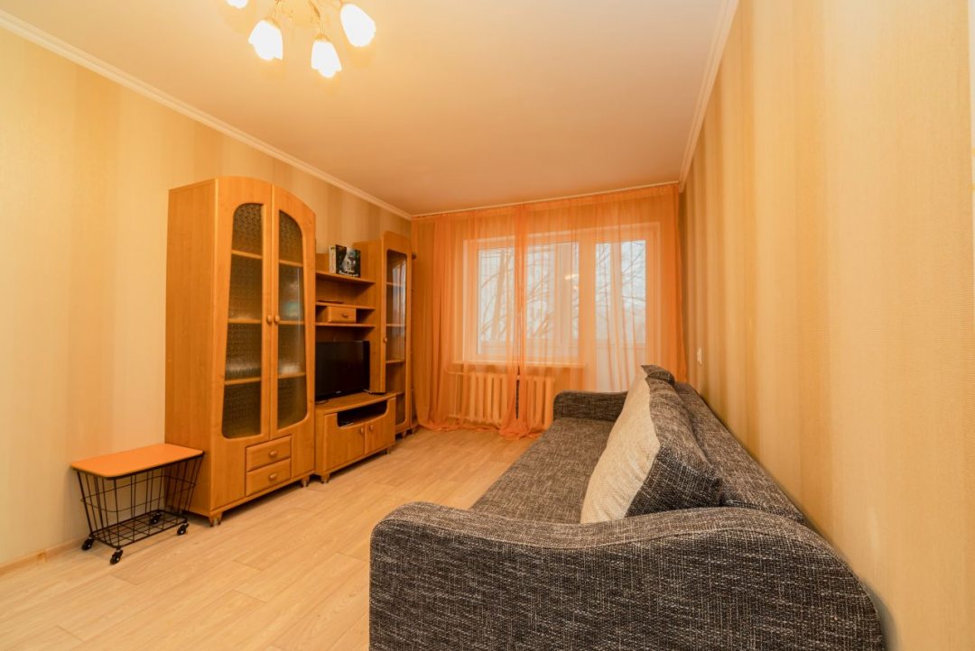 Апартаменты (Квартира целиком) апартамента 2-комнатная квартира рядом с Северным вокзалом, Калининград