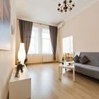 Апартаменты (Апартаменты LuxApartments Селивёрстов переулок 1А), Апартаменты Luxapartments Селиверстов переулок 1А