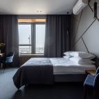 Комфортный апартамент со всеми удобствами и видовыми окнами