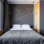 Огромная двуспальная кровать с ортопедическим матрасом