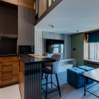 Уютная гостиная и кухонная зона на 1м этаже