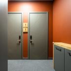 Холл на 22 этаже на входе в апартаменты 1 и 2