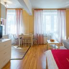 Апартаменты (Апартаменты LuxApartments Заморёнова 14), Апартаменты LuxApartments Заморёнова 14-16