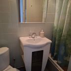 Двухместный, Гостиница Троя