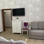 Четырехместный (Романтик апарт), Гостевой дом Бали Вилла