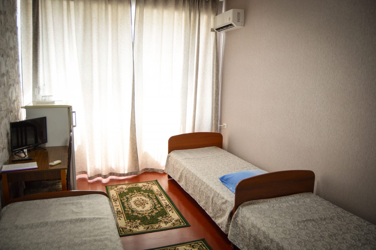 Трёхместный и более (Четырехместный стандарт) гостиницы Профсоюзная, Волгоград