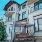 Двухместный (Люкс с балконом и раздельными кроватями), Гостевой дом Санни Хаус