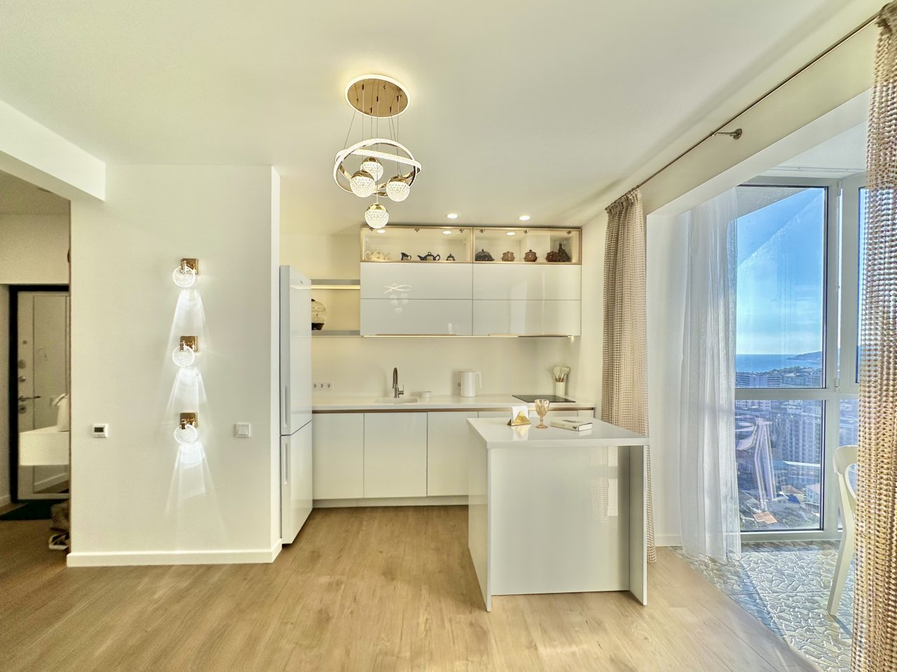 Апартаменты (Абри Люкс Париж), Апартаменты ABRI LUXE SOCHI Мамайка