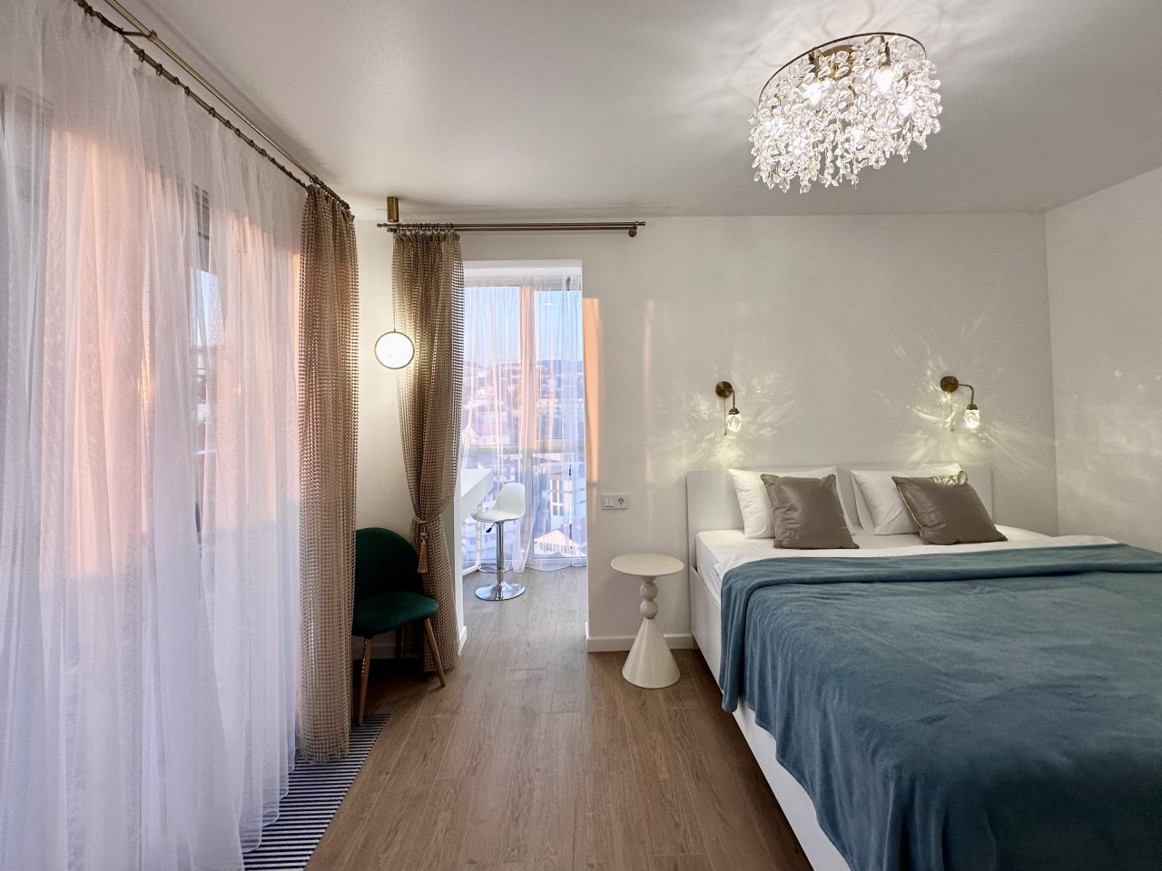 Апартаменты (Абри Люкс Париж), Апартаменты ABRI LUXE SOCHI Мамайка