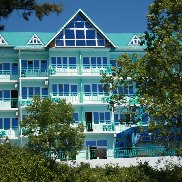 Гостевые дома лазаревское на 2024 год. Гостевой дом Солярис Лазаревское. Отель в Лазаревское у моря недорого все включено.
