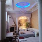De Luxe (Двухместный номер, удобен для трёх человек), Меблированные комнаты Комильфо
