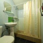 Двухместный (Двухместный стандарт с балконом), Гостевой дом ST Hotel