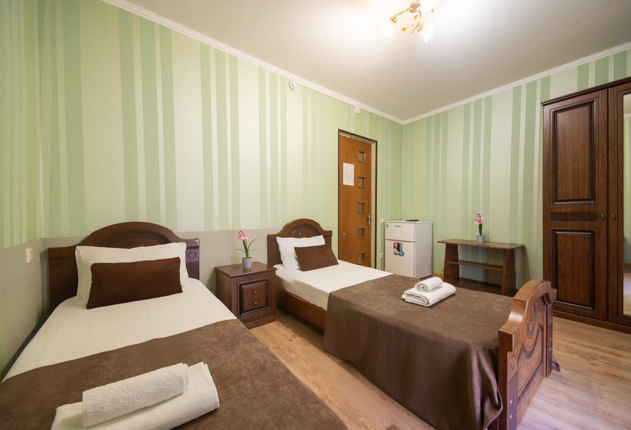 Двухместный (Двухместный с 2 односпальными кроватями), Гостевой дом ST Hotel