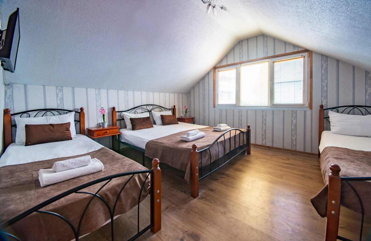 Четырехместный (Четырехместный стандарт), Гостевой дом ST Hotel