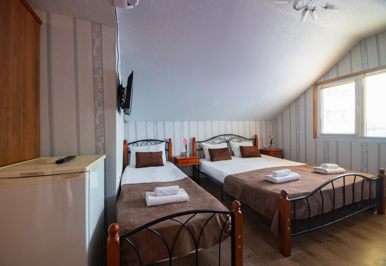 Четырехместный (Четырехместный стандарт), Гостевой дом ST Hotel