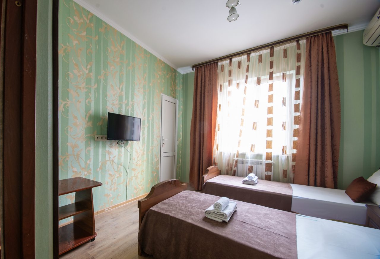 Семейный (Двухкомнатный четырехместный стандарт), Гостевой дом ST Hotel