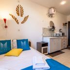 Двухместный (Двухместный номер с одной кроватью и общим сан.узлом (1 на 2 номера)), Апартаменты City Lights Коломенская