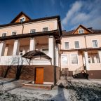 Своя ухоженная территория, Гостевой дом Самовар