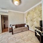 Трёхместный и более (Евро решка 82/2), Апартаменты ЖК Дельфин