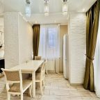 Люкс (Двухэтажная с балконом 92), Апартаменты ЖК Дельфин