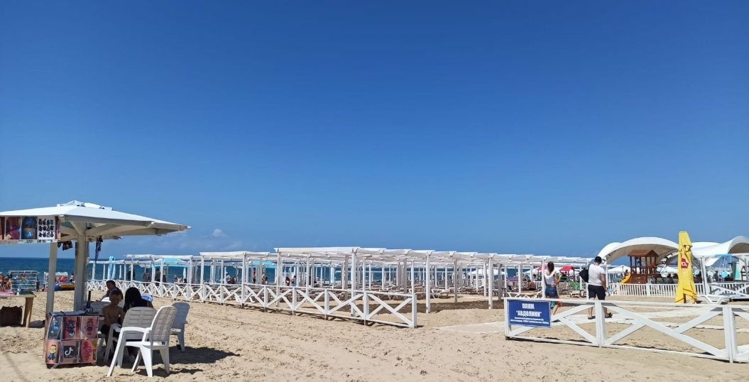 Пляж «Avdallini», Отель Avdallini Djemete