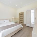 Полулюкс (Апартаменты с террасой), Deluxe Apartment Бульвар Надежд 6/1