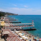 Первая береговая линия, Гостевой дом Пляжный на Дражинского