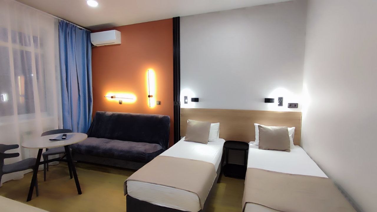 Апартаменты (Четырехместный комфорт с балконом во двор), Апартаменты Седьмое небо