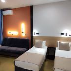 Апартаменты (Четырехместный комфорт с балконом во двор), Апартаменты Седьмое небо