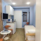 Трехместный (Трехместный стандарт с общим санузлом на 2 номера), Апартаменты Седьмое небо