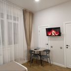 Апартаменты (Четырехместный комфорт с балконом на улицу), Апартаменты Седьмое небо