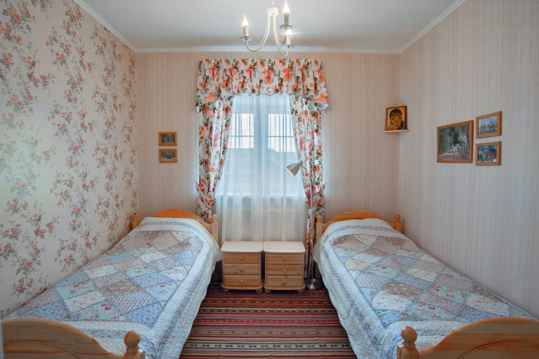 Двухместный (Стандарт-2) гостевого дома Дом для гостей Оптины, Козельск