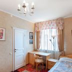 Полулюкс, Дом для гостей Оптины