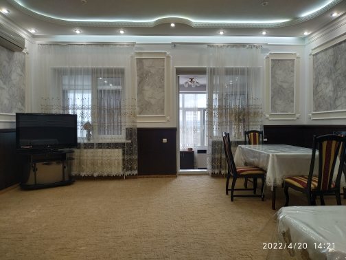 Люкс (Улучшенный люкс трехкомнатный с балконом) отеля Арго, Симферополь