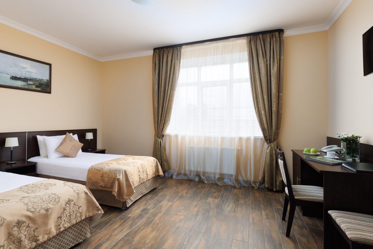 Двухместный (Стандарт с одной большой или двумя раздельными кроватями), Отель Петровский