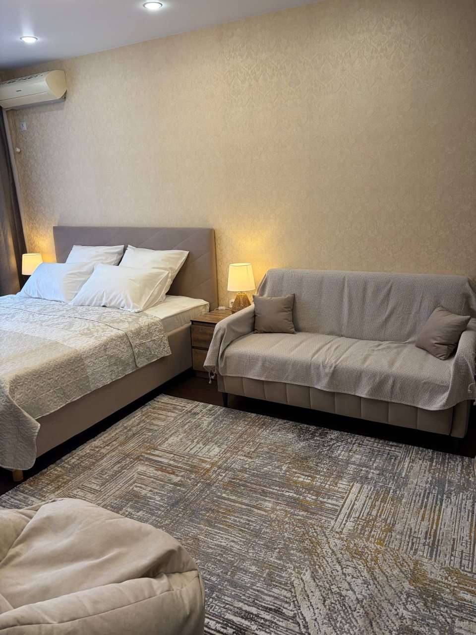 Квартира (Уютная рядом с парком Краснодар), Гостевой дом В 5 минутах от моря Premium