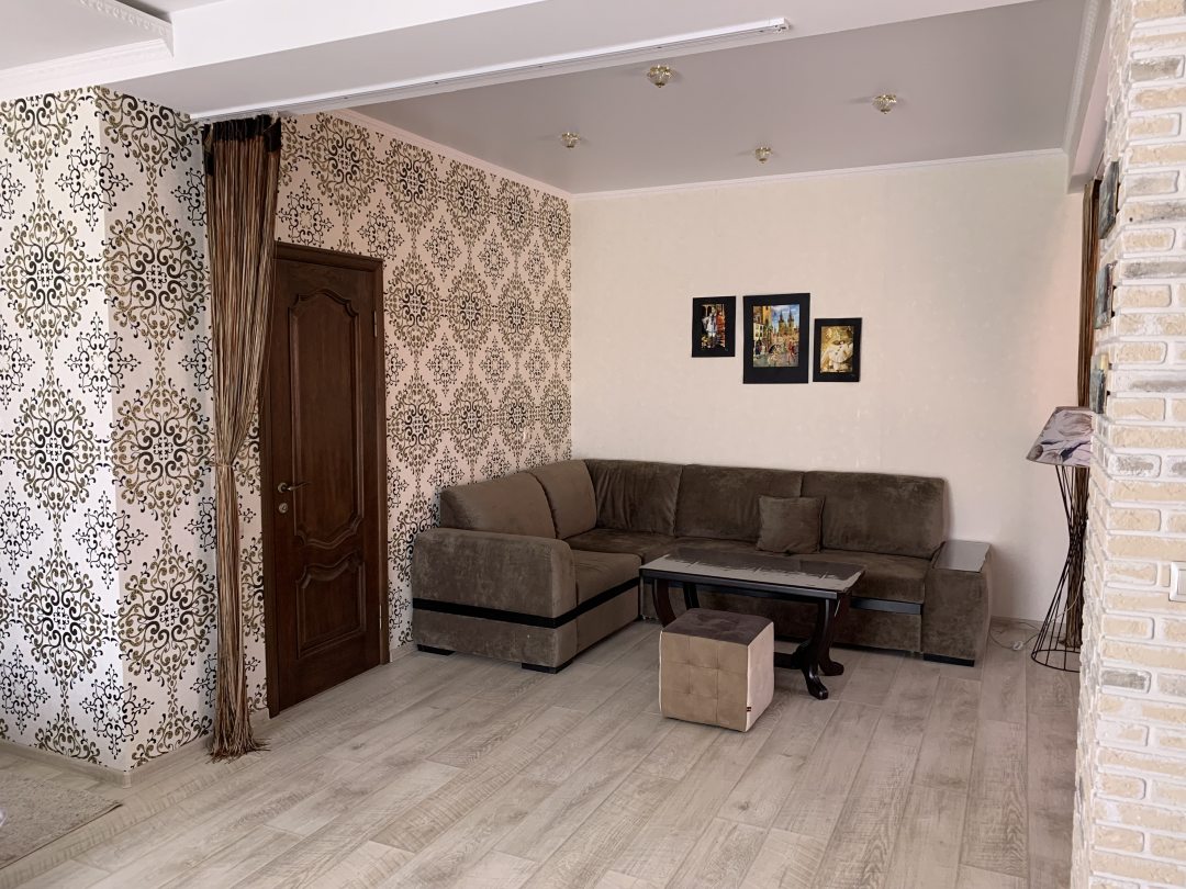 Апартаменты (аппартаменты), Гостевой дом RICH