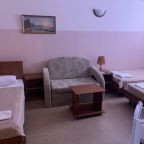 Трёхместный и более (трехместный), Гостевой дом RICH