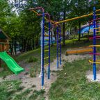 Детская площадка, База отдыха Инфанта