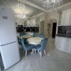 Апартаменты (Возле аэропорта), Апартаменты Возле аэропорта