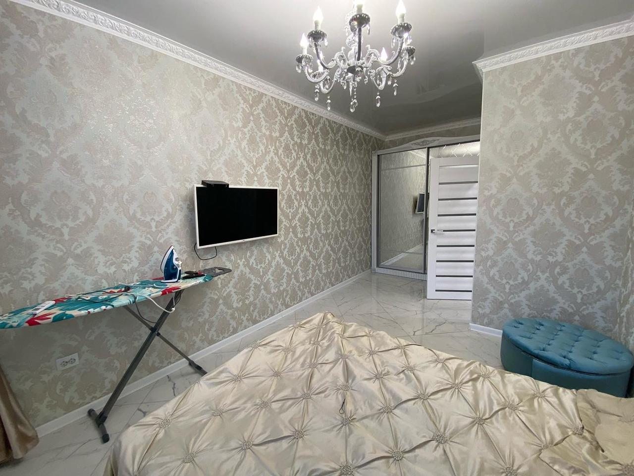 Апартаменты (Возле аэропорта), Апартаменты Возле аэропорта