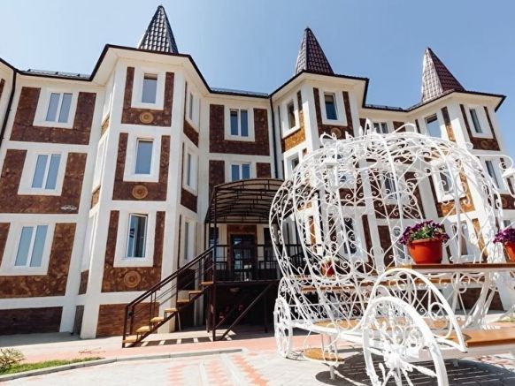 Гостиничный комплекс Белая Карета, Горячинск