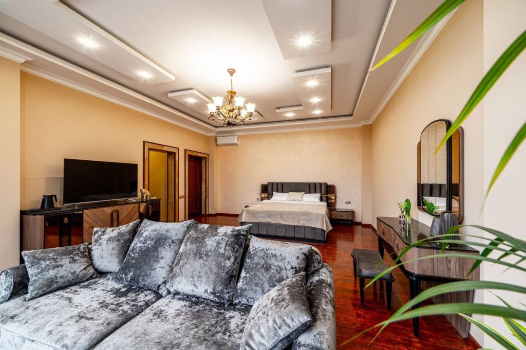 Люкс (premium luxe) гостевого дома Grand Garden House, Ялта