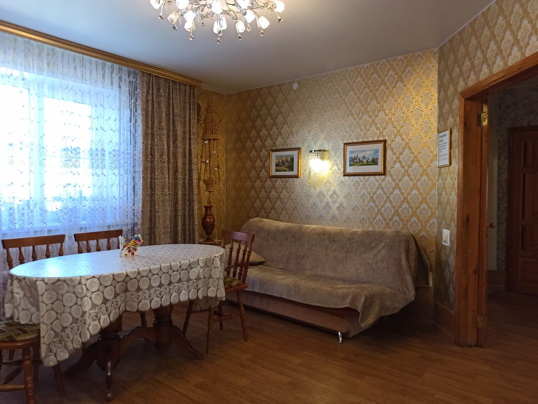 Апартаменты (Семейный номер четырёх местный с одним ребёнком) гостевого дома Августин, Суздаль