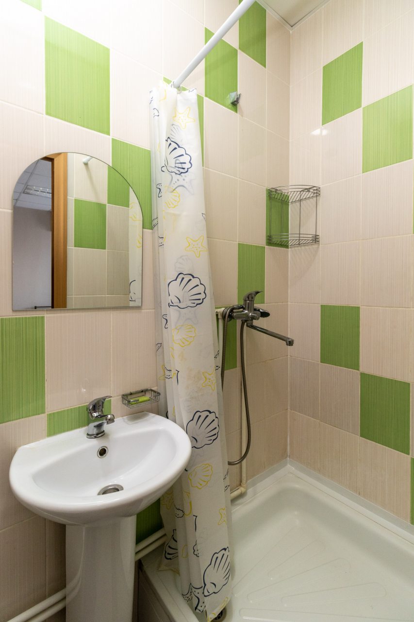 Пятиместный Мужской (Стандарт + с душем), Хостел 4 Комнаты