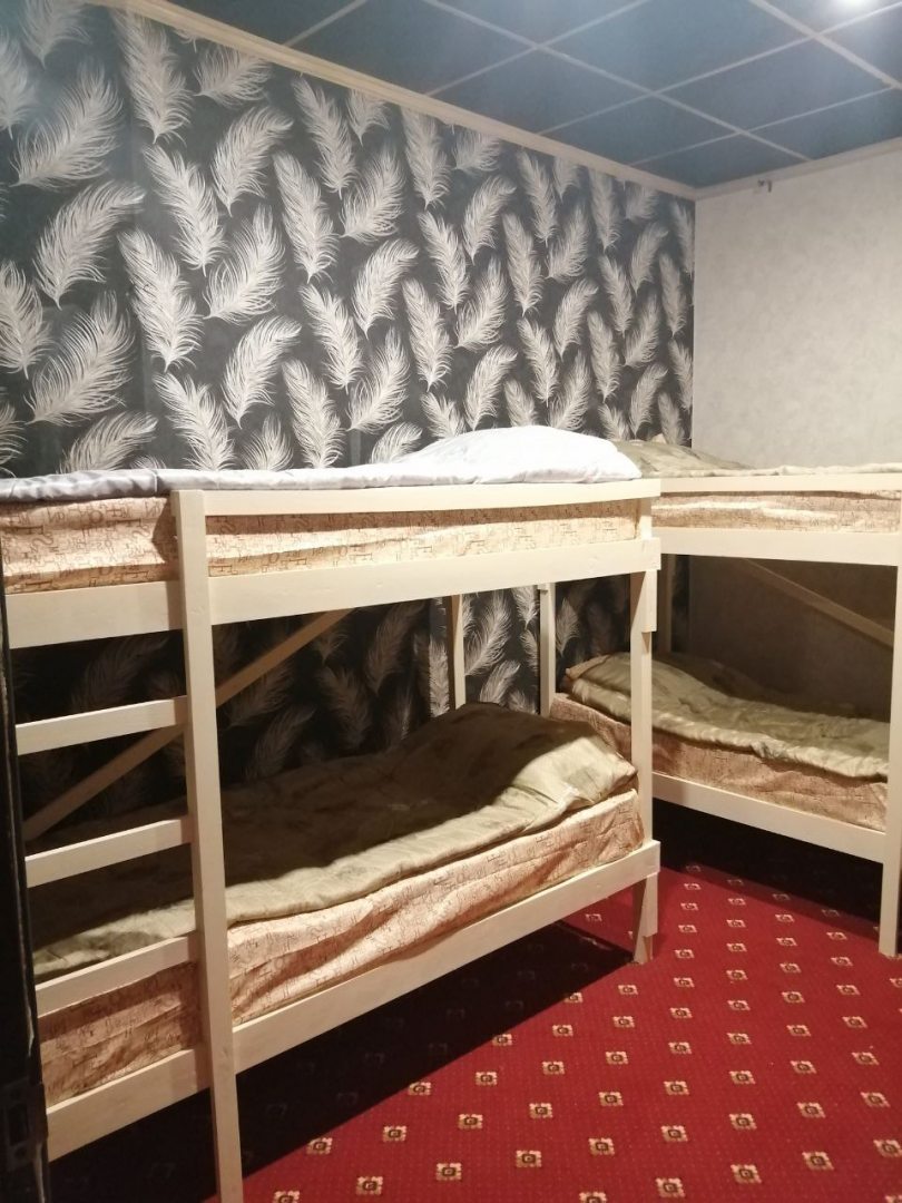Четырехместный (Место в четырехместном мужском номере) хостела Наследие, Москва