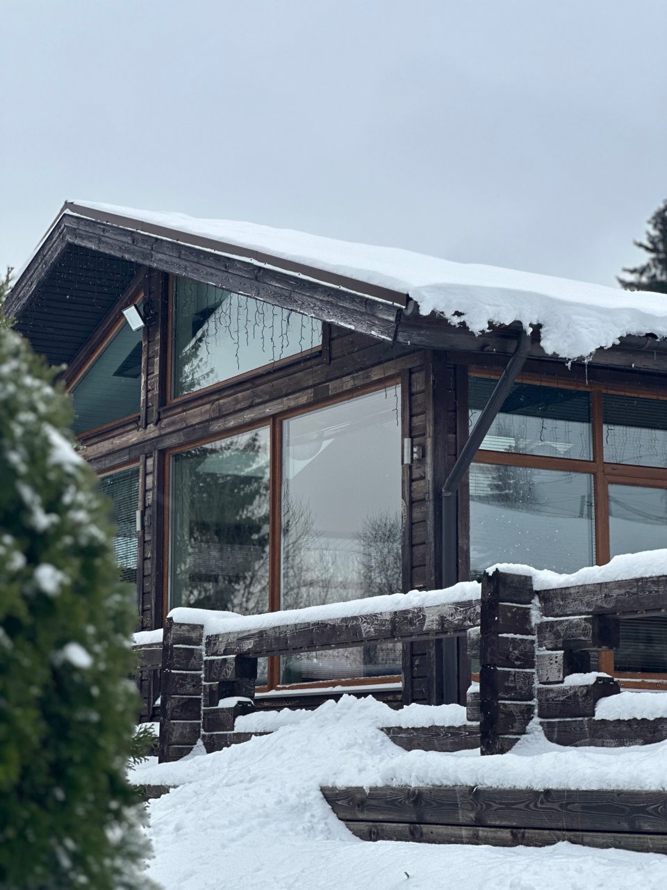 Двенадцатиместный (Дача у озера ОСЕНЬ), База отдыха Дача у озера