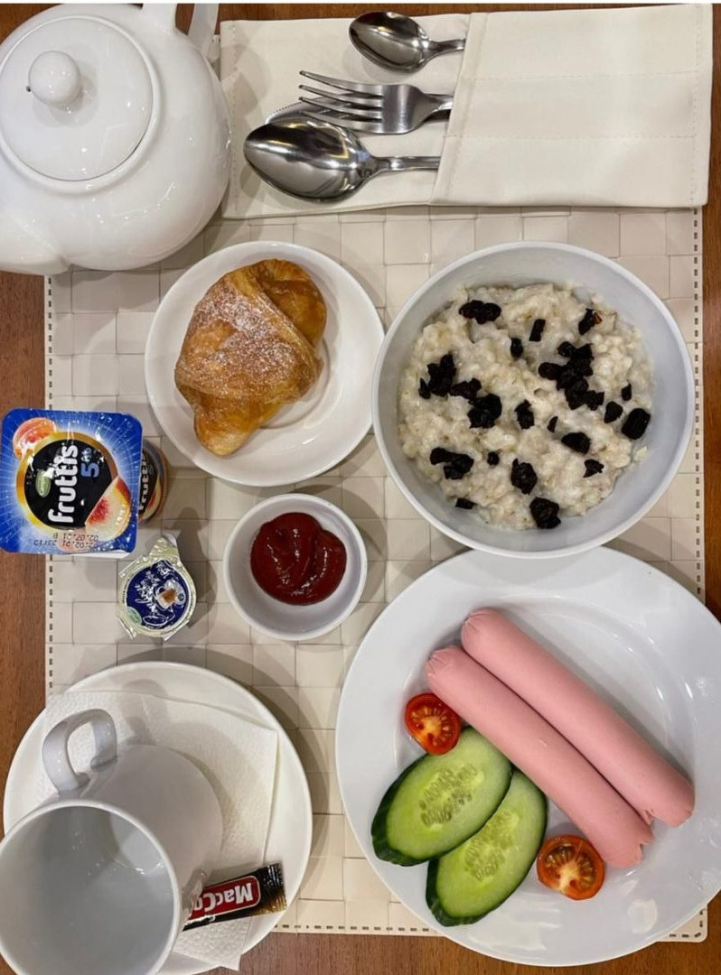 Завтрак в номер, Отель МашБах